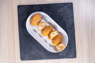 Lote De Croquetas De Jamón Con Queso Y Más 6 Uds.