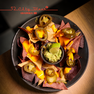 Nachosy z guacamole i jalapeno 200g