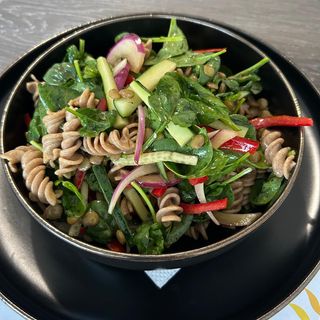 Pasta salata