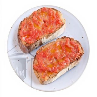 Pan Tostado con Tomate y Alioli
