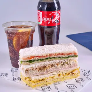 Menú Individual XL 3 sándwiches + Bebida