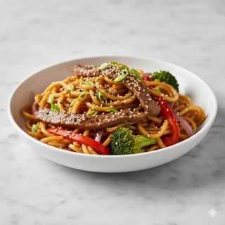 Fideos salteados con ternera