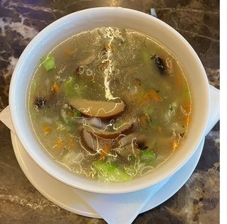 Sopa China De Setas Y Verduras