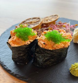 GUNKAN SAŁATKA SURIMI 2SZT.
