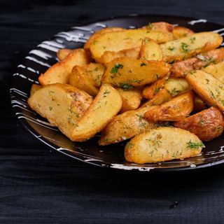 Картофи по селски (300г)