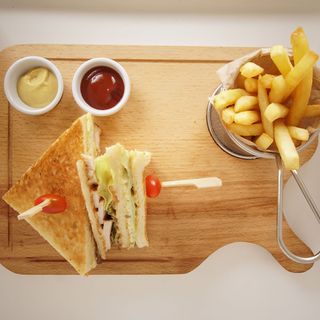 Club Sandwich Poulet