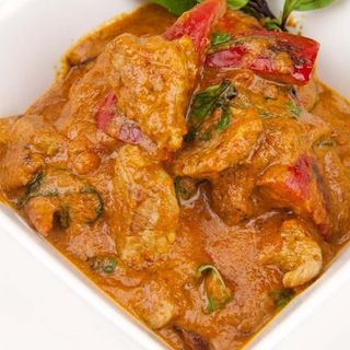 65 Свинско с къри