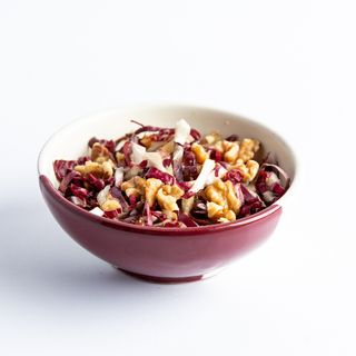 insalatina di radicchio, noci e uvetta VEGAN