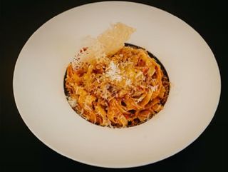 Tagliatelle cu ragu