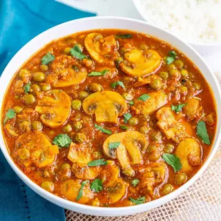 Mushroom Malai Matar: