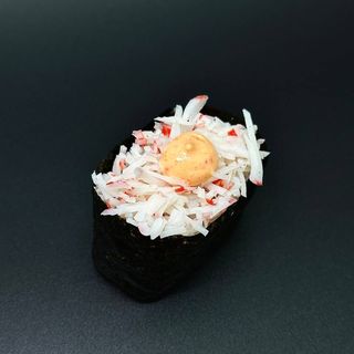 Гункан с крабом (35г)