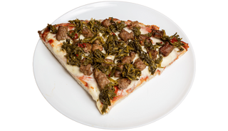 Salsiccia e friarielli - una persona