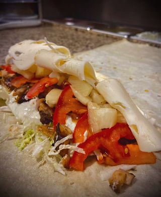 Сирна з ананасом свинина