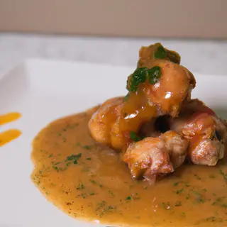 Muslo De Pollo En Salsa De Cerveza