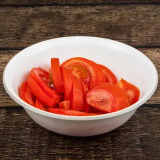 Salată de roșii cu ceapă