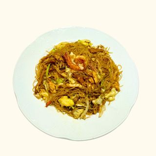32. Fideos Fritos 3 Delicias