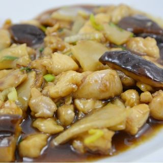 58. Pollo Con Bambú Y Seta Shitake