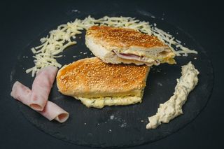 Sendvič sa pilećim namazom