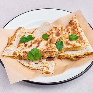 Quesadilla Kurczak Yucatan