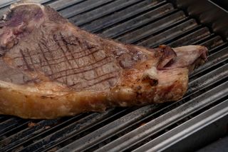 Chuleta De Ternera Lechal Al Grill