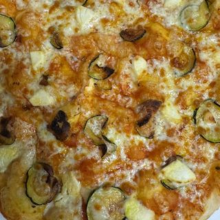 4. Zuccini Special (32 Cm.)