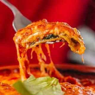 14. Lasaña Con Espinacas ó Carne