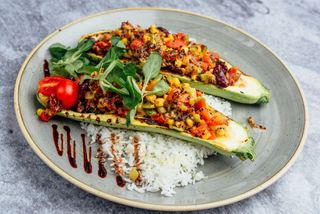 Punjena tikvica sa piletinom