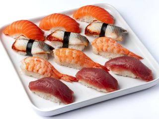 Set Nigiri 12 szt. (330g)