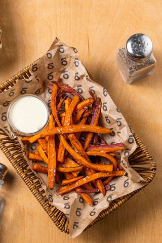 Батат фри с морской солью (200г)