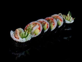 Futomaki z krabem soft shell 6 szt.