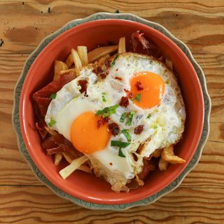 Ovos Rotos com Presunto