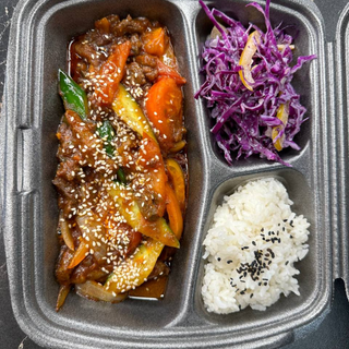 Ланч бокс №3 (Мясо по тайски)