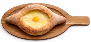 Аджарський «Тавадурі» з перепелиним жовтком (420 г)