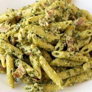 Penne cu pui si spanac 420 g