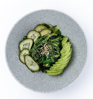 ENSALADA VEGANA WAKAME