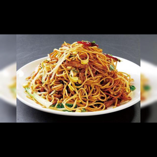 Tallarines con Verduras y Especial