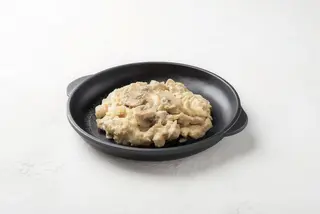 Жульєн з грибами та куркою