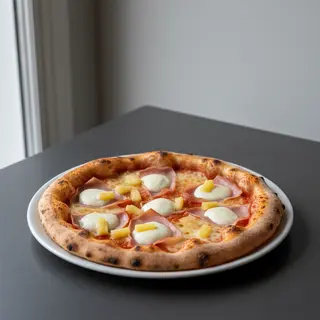 Pizza Hawaii uriasa
