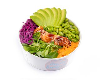 Componi il tuo pokè bowl medio