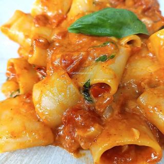 Paccheri allo Scarpariello