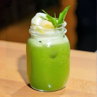 Limonada cu menta si gimbir