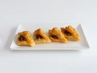 Baclavale