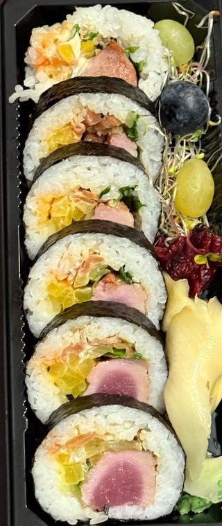 Futomaki Pieczony tuńczyk