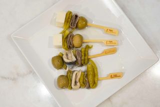 Zestaw 4 hiszpańskich gildas "ANCHOIS"