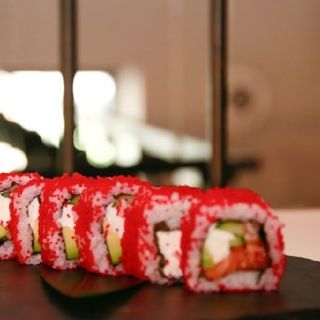 Каліфорнія з лососем (230г)