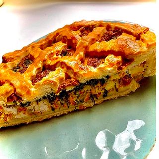 Кіш з копченою куркою