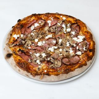 Chicago Style Paesano pizza