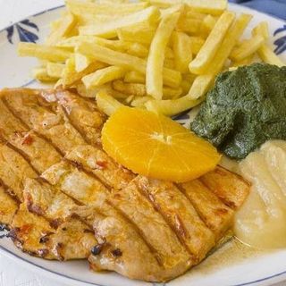 Abanicos de Lombo de Porco Branco c/ Puré de Maçã