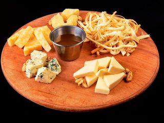 СИРНЕ ПЛАТО (200g)