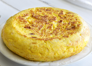 Tortilla De Patata (Con Cebolla)
